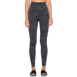 SPANX camo leggings - size 1X